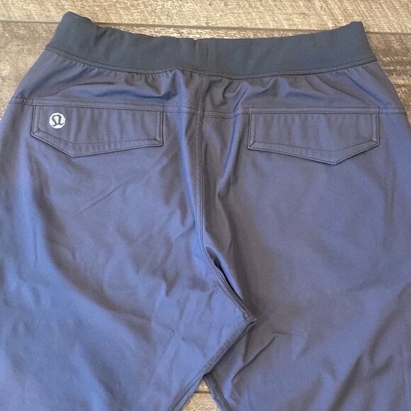 Lululemon Men's Water Repellant Pull On Pants Gray Size M - Picture 4 of 10